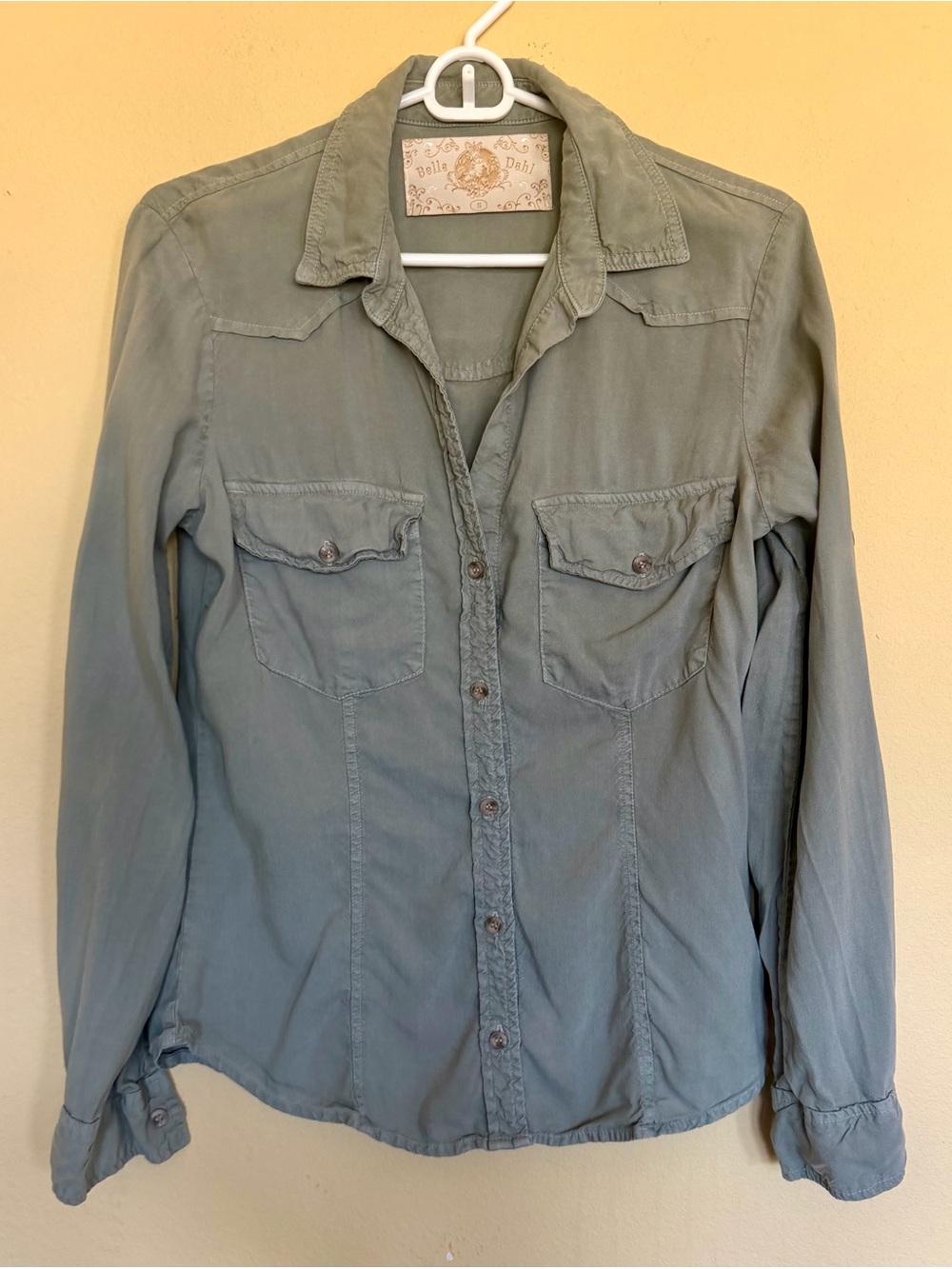 Bella Dahl classic utility style button down size small